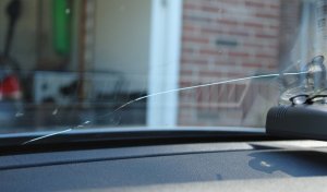 cracked-windshield.jpg
