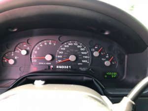 Used-2004-FORD-EXPLORER-XLT.jpg