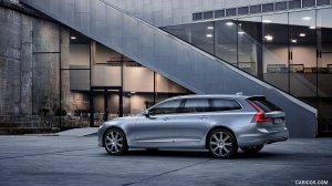2017_volvo_v90_11_2560x1440.jpg