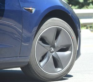blue-aero-wheel-web.jpg