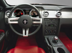 05Mustang2.jpg
