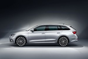 skoda-octavia-4-8-.jpg