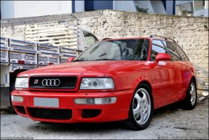 audirs2red001.jpg