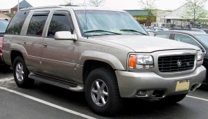 1280px-1st_Cadillac_Escalade.jpg