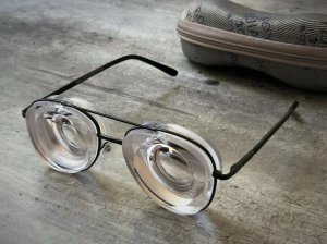 -60glasses2.jpg