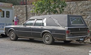 Oldsmobile_hearse_8365698146.jpg