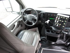 04Bus2.jpg