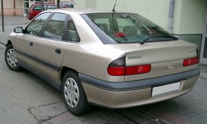 Renault_Safrane_rear_20080222.jpg