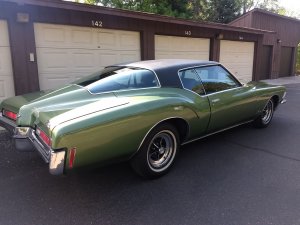 72Riviera.jpg