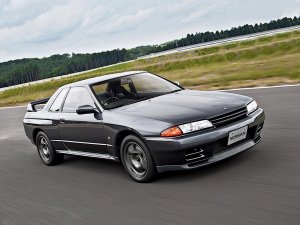 NISSAN-Skyline-GT-R--R32--4036_12.jpg