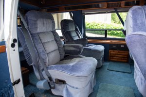 1993_chevrolet_g20_van_1559872437ef66e7dff9f98764daDSC_0355.jpg