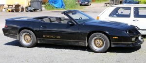 1988_Chevrolet_Camaro_IROC-Z_convertible.jpg