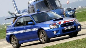 annees-2000-la-subaru-impreza-premiere-voiture-etrangere-dans-la-gendarmerie-photo-dr-1608824615.jpg