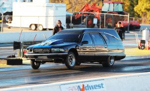 Madness-Worlds-Fastest-Hearse-5.jpg