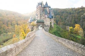 Burg-Eltz-Wierschem-Germany-Best-German-Castles-800x533.jpg