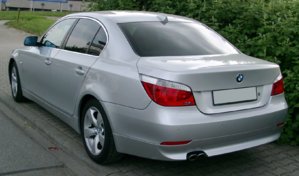 BMW_E60_rear_20080515.jpg