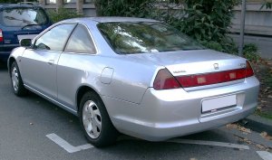 1280px-Honda_Accord_Coupe_rear_20071009.jpg