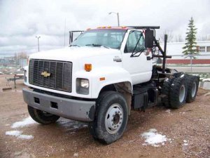 1994-chevy-kodiak-white-with-red-roof-day-cab-winch-291751316990-0.jpg