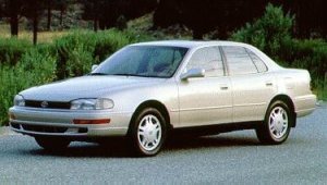1994-Toyota-Camry-Front_TOCAMLESED944_375x213.jpg