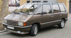 Renault_Espace1_1984_front_20140122.jpg