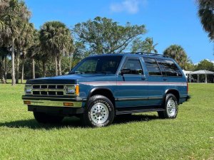 1614453406b3965f561994-chevrolet-s-10-blazer-base-4dr-4wd-suv.jpg