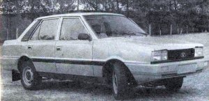 0003Q4Z7Y8CXQU40-C122-F41.jpg