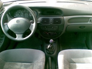 Renaultinterior.jpg
