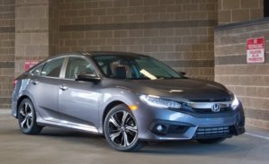 2016-Honda-Civic-Touring-sedan-207-e1445009072100-626x382.jpg