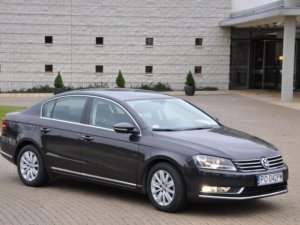 volkswagen-passat-b7-limousine.jpg
