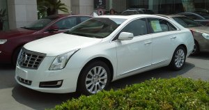 Cadillac_XTS_01_China_2014-04-14.jpg