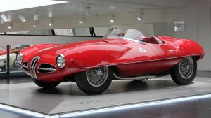 Alfa-Romeo-Disco-Volante-Arese-1_c_Paolo_Ollig-1400x790.jpg