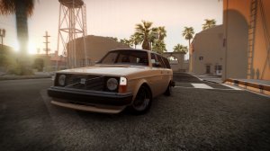 VolvoDriftWagoninLA.jpg