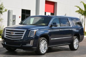 Used-2018-Cadillac-Escalade-ESV-Platinum.jpg