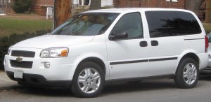 Chevrolet_Uplander_SWB_--_03-05-2010.jpg