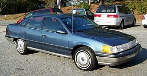 1st_Generation_Mercury_Sable_1986.jpg