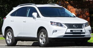 2012_Lexus_RX_350_GGL15R_Luxury_wagon_2012-09-01_01.jpg