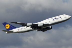 747-8